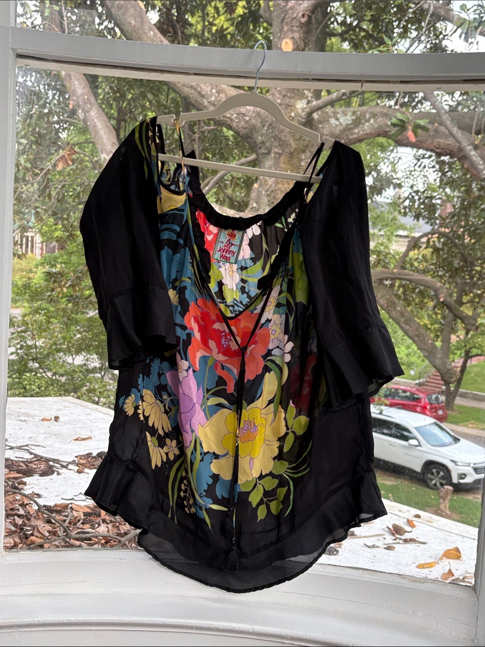 Johnny Was Black Floral V-Neck Ruffle Sleeve Camisole